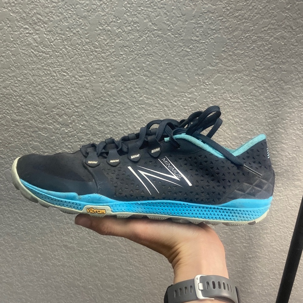 New Balance minimus 10V4 Dark Blue and Light Blue zero drop trail gym run shoes